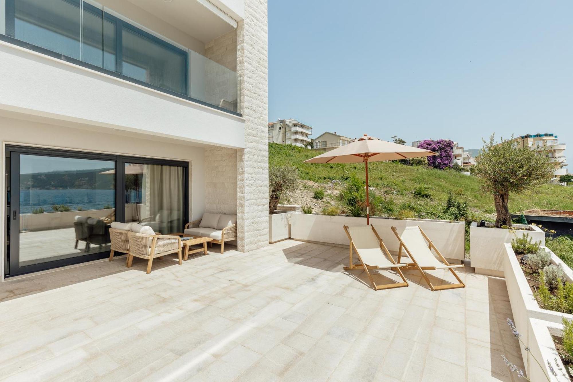 הרצג-נובי Savina Beachfront Oasis מראה חיצוני תמונה