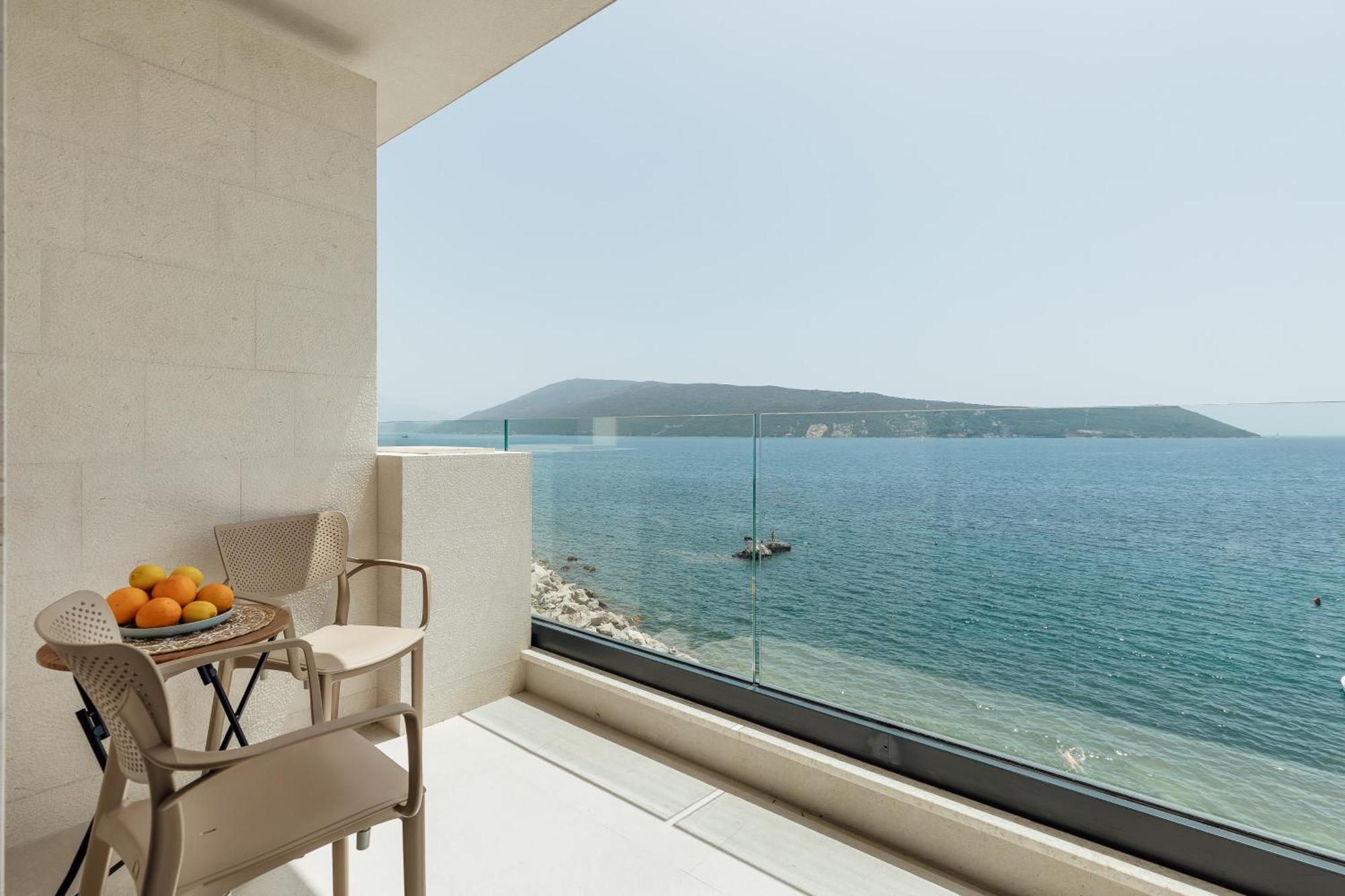 הרצג-נובי Savina Beachfront Oasis מראה חיצוני תמונה